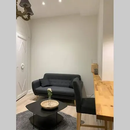 Appartement Avec Tout Confort Vieux *
